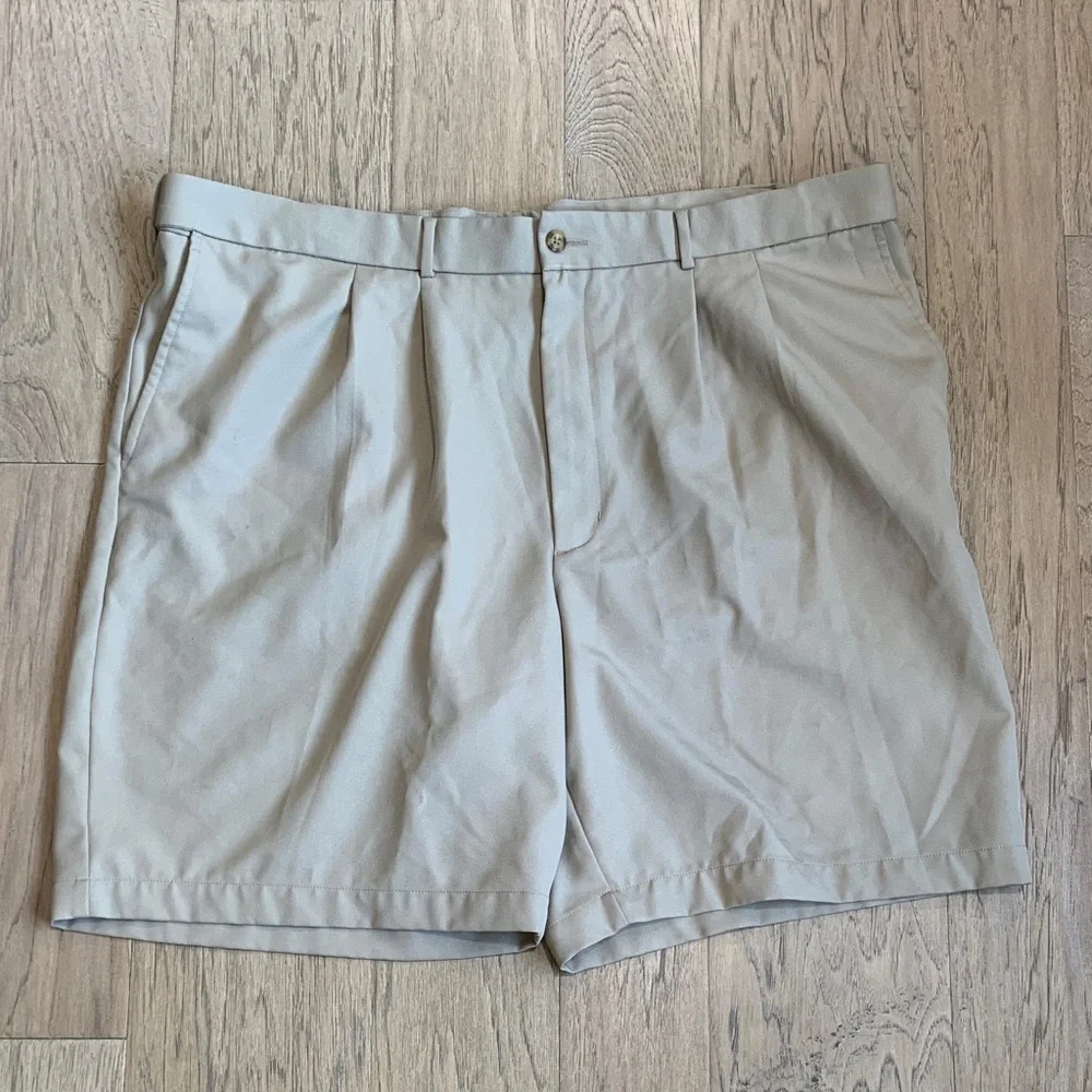 PGA Tour Men's Flat Front Light Khaki Golf Shorts Size 42x9
